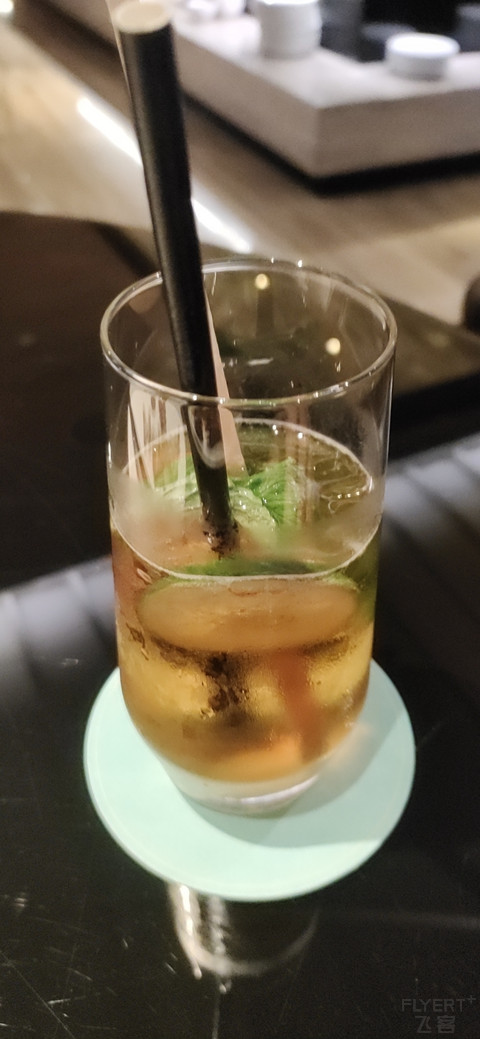 打卡重庆富力艾美酒店。我的第十晚万豪
