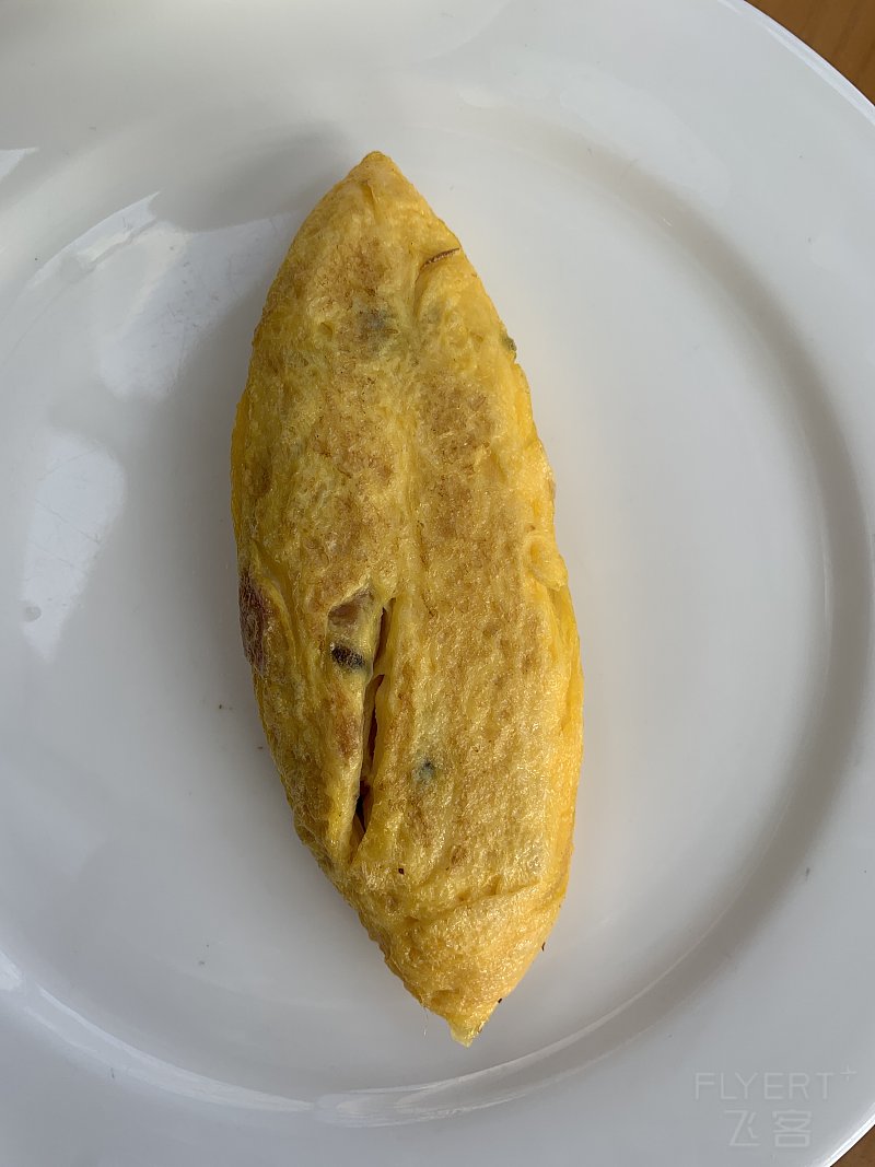 100846EGGJKIHTVCAXWVWU.png