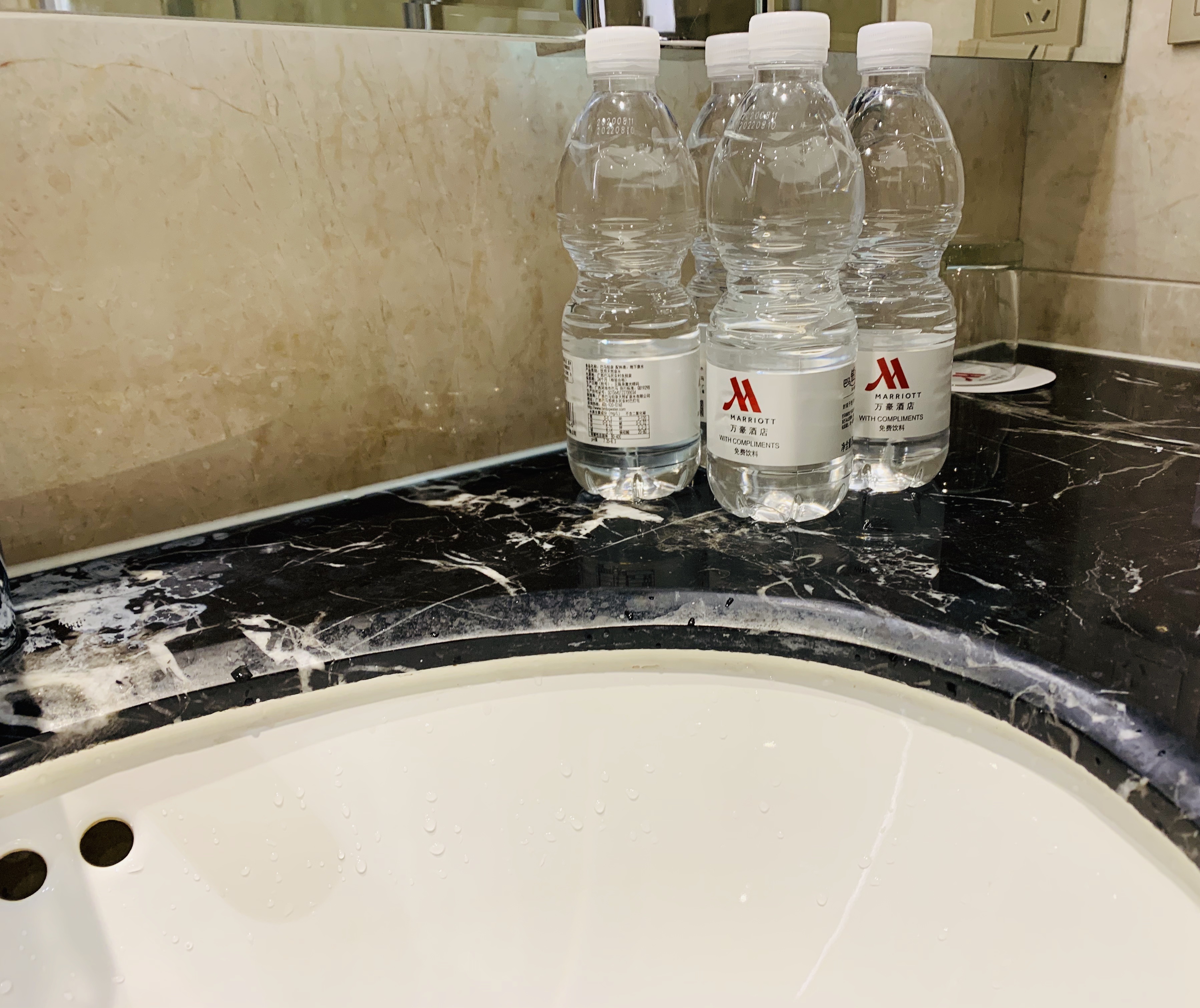 ιĹɳĺ
TAIZHOU MARRIOTT