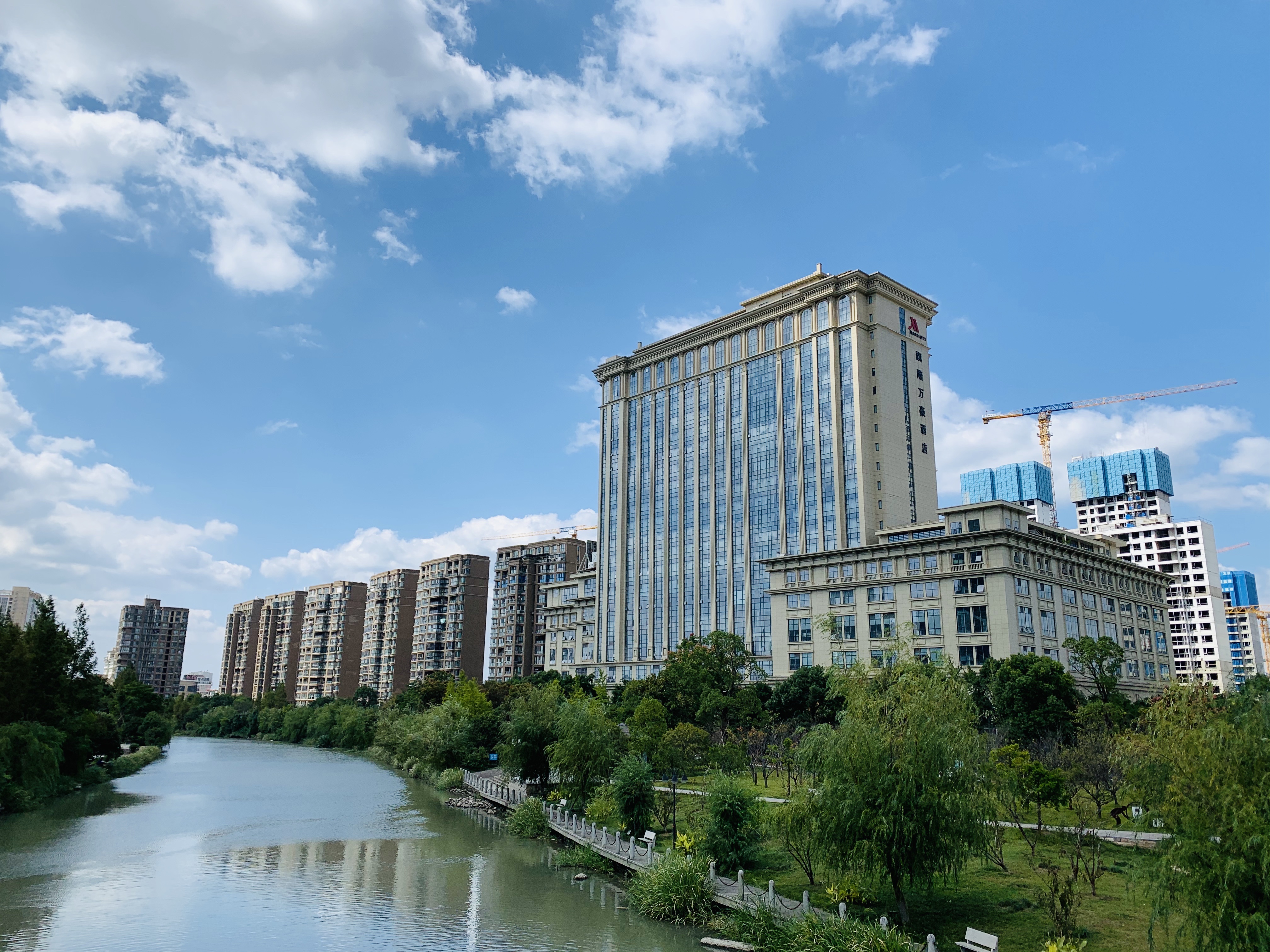 ιĹɳĺ
TAIZHOU MARRIOTT