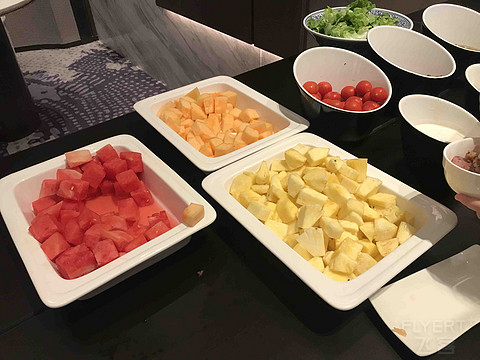 蜂虿聚吴州，推贤奉圣忧—上海宝华喜来登行政套房体验