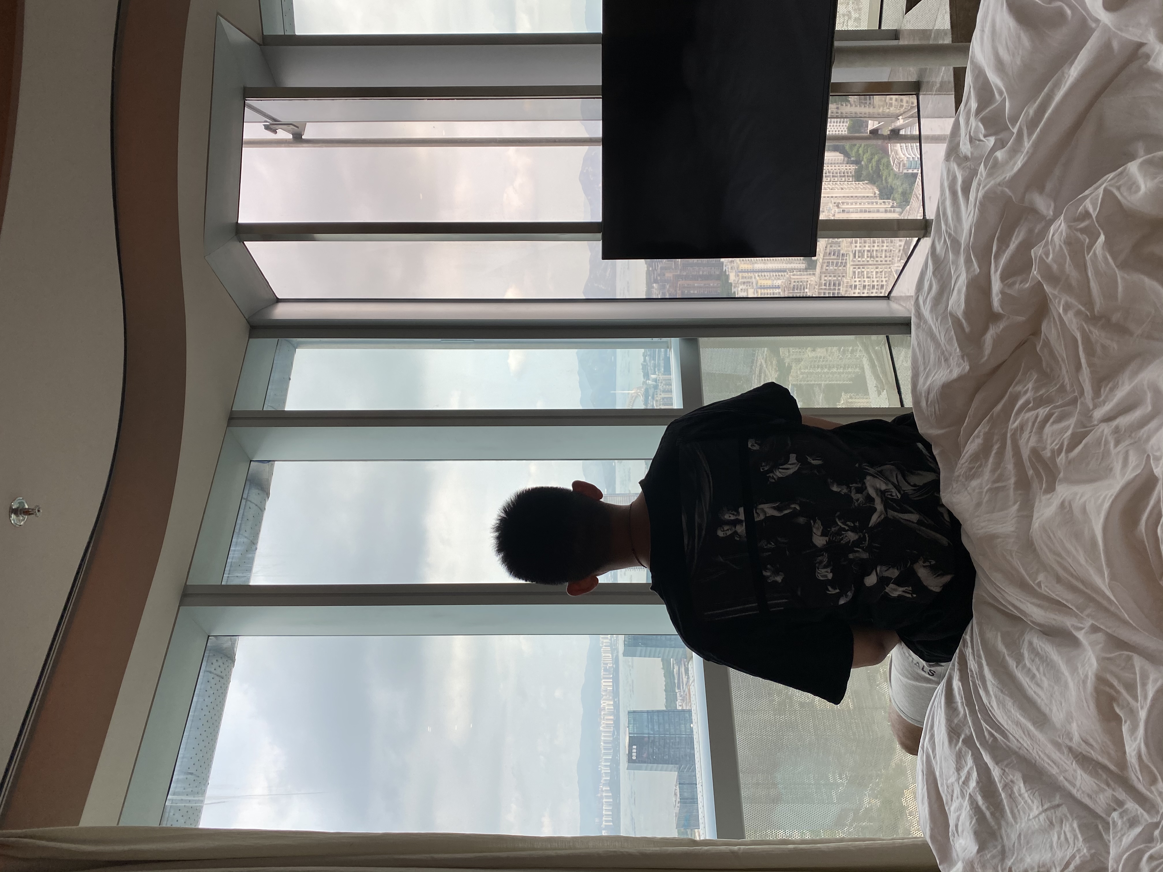 塪01