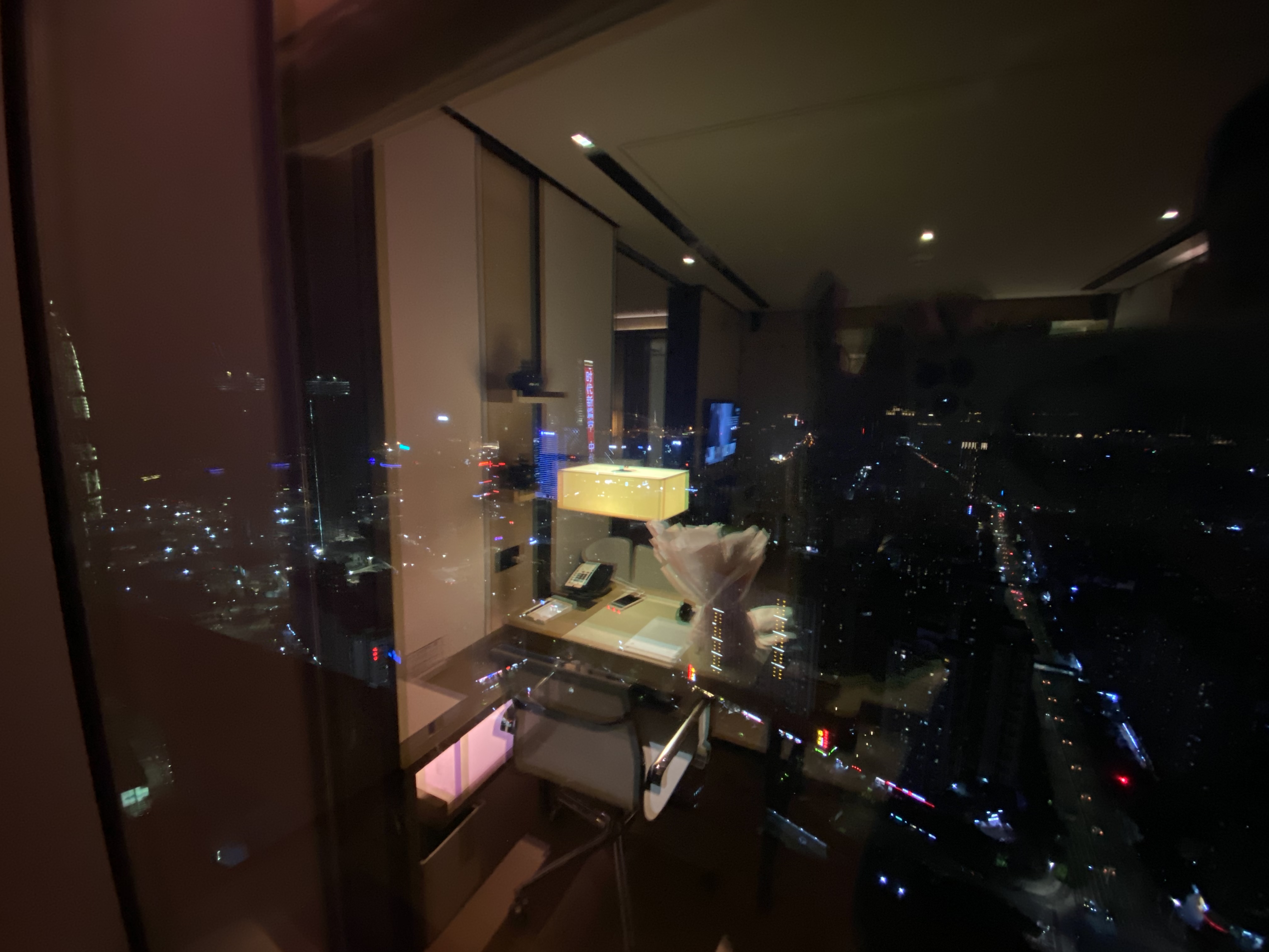 塪01