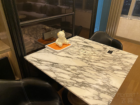 知君暗数江南郡，除却余杭尽不如—杭州余杭万丽酒店行政套房及总统套房参观