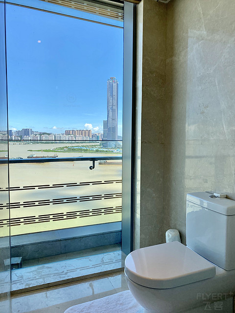 无敌露台澳门景观——珠海华发喜来登酒店行政海景露台套房
