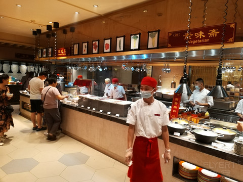 扬帆起航—三亚海棠湾仁恒皇冠假日酒店