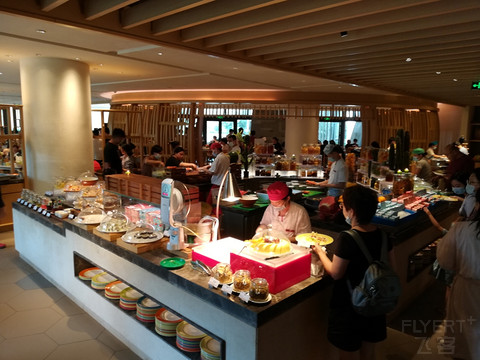 扬帆起航—三亚海棠湾仁恒皇冠假日酒店