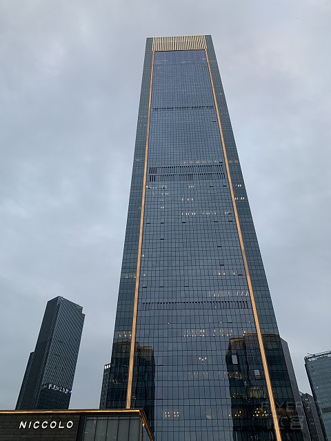 云端观景-打卡重庆尼依格罗酒店