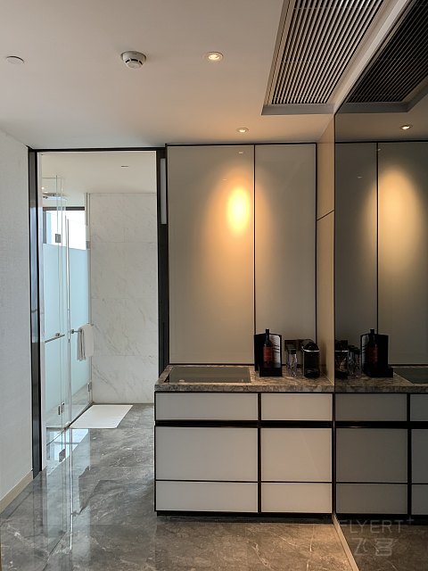 云端观景-打卡重庆尼依格罗酒店