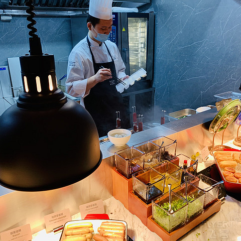 #丸子君探新店# 逸扉酒店UrCove陆家嘴世博中心店 新装气味有点上头 但未来可期