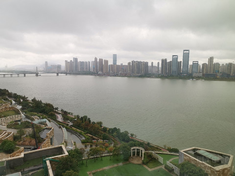 湘江畔潭州北，不甚满意的长沙北辰洲际
