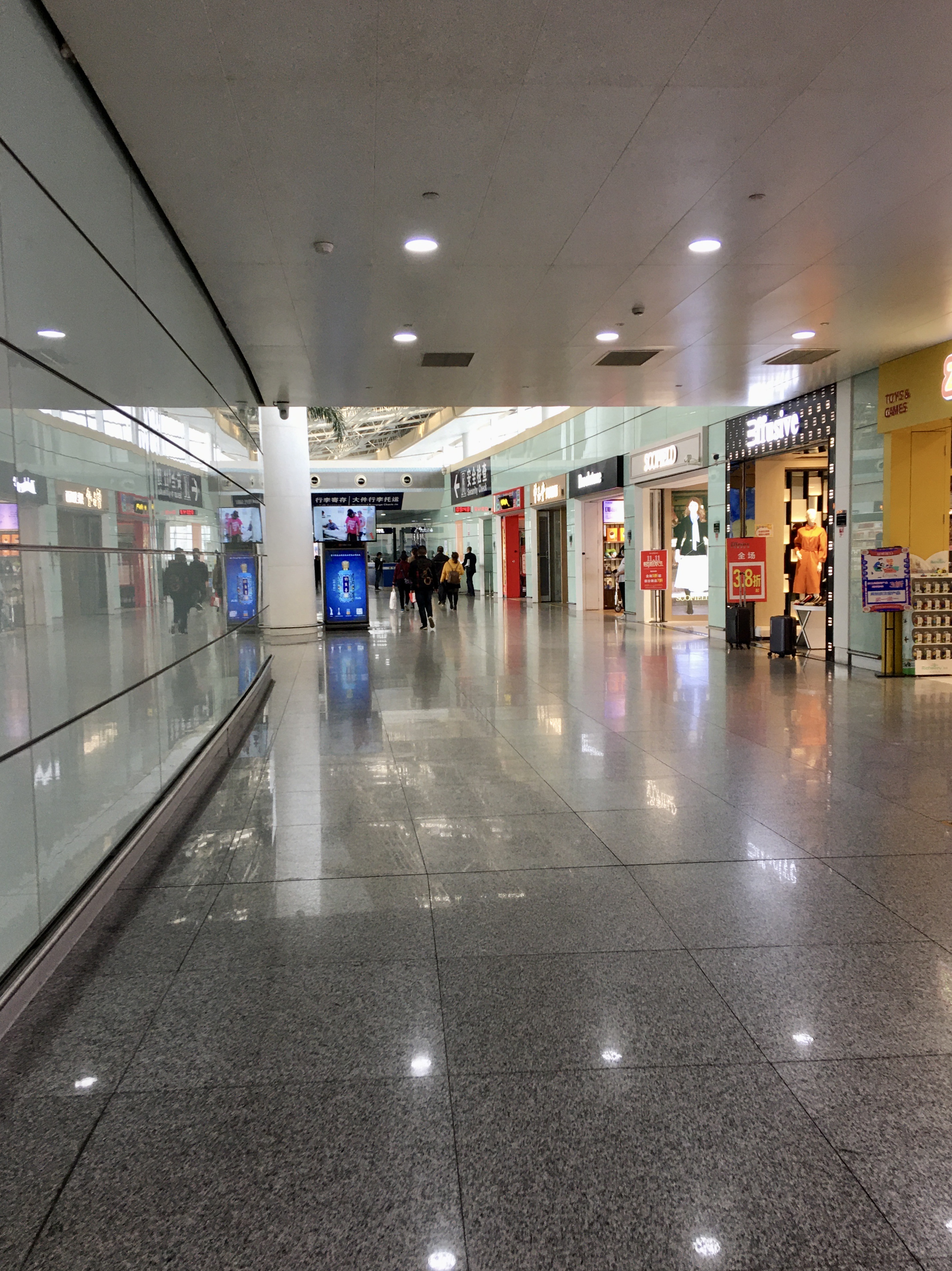 Ĵ 3U8927 ϲ- 鴨A321