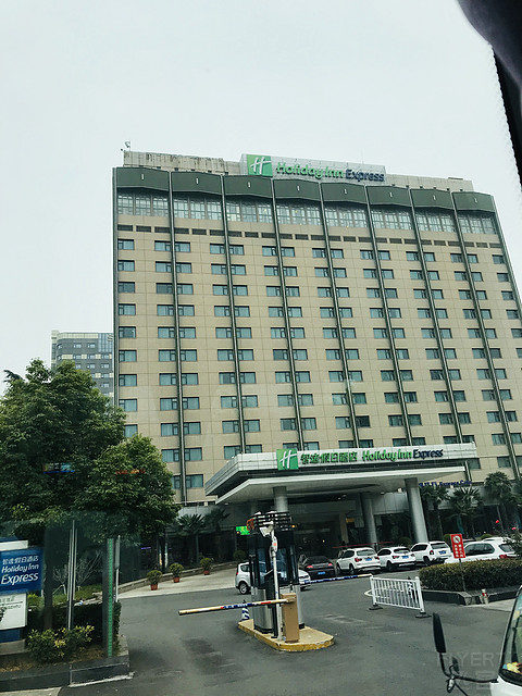 130421PIJAVUXHFLINTJKL.png