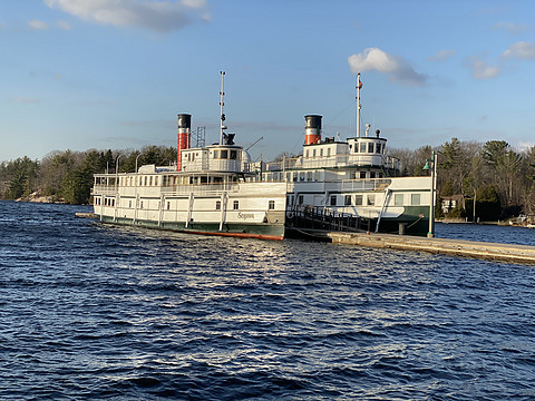 Residence Gravenhurst Muskoka wharf ס