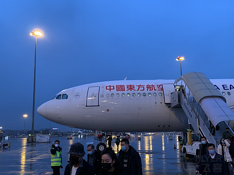 PKX-CTU MU6645东航A33H公务舱体验