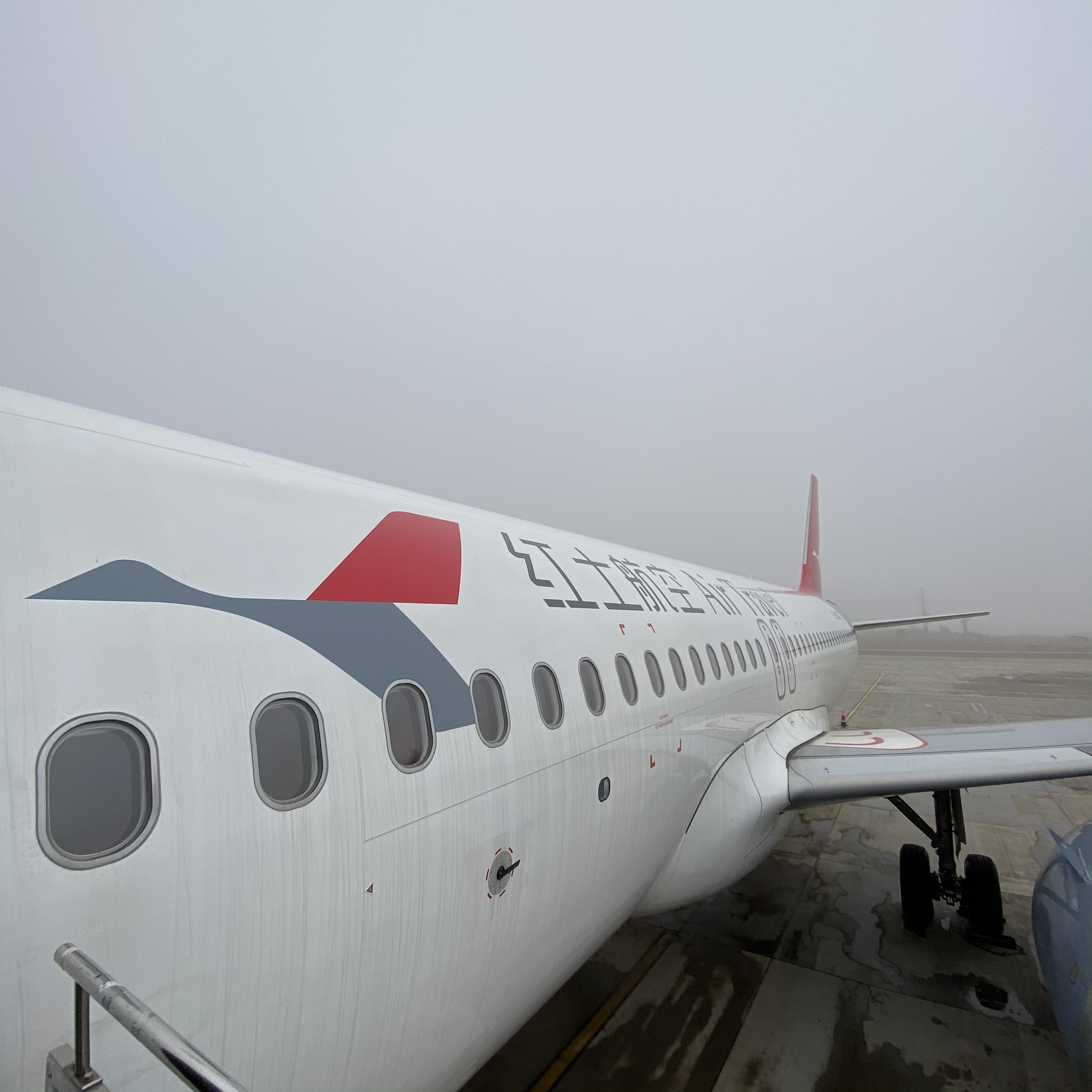,,ó
A67103KMG-JHG