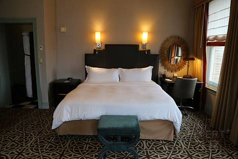 Texas--Houston--Hotel Icon Autograph Collection Room (6).JPG