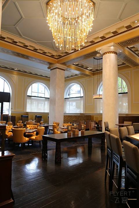 Texas--Houston--Hotel Icon Autograph Collection Lobby (1).JPG