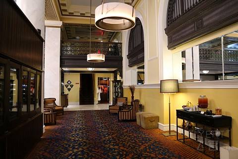 Texas--Houston--Hotel Icon Autograph Collection Lobby (2).JPG