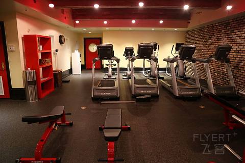 Texas--Houston--Hotel Icon Autograph Collection Fitness Center (6).JPG