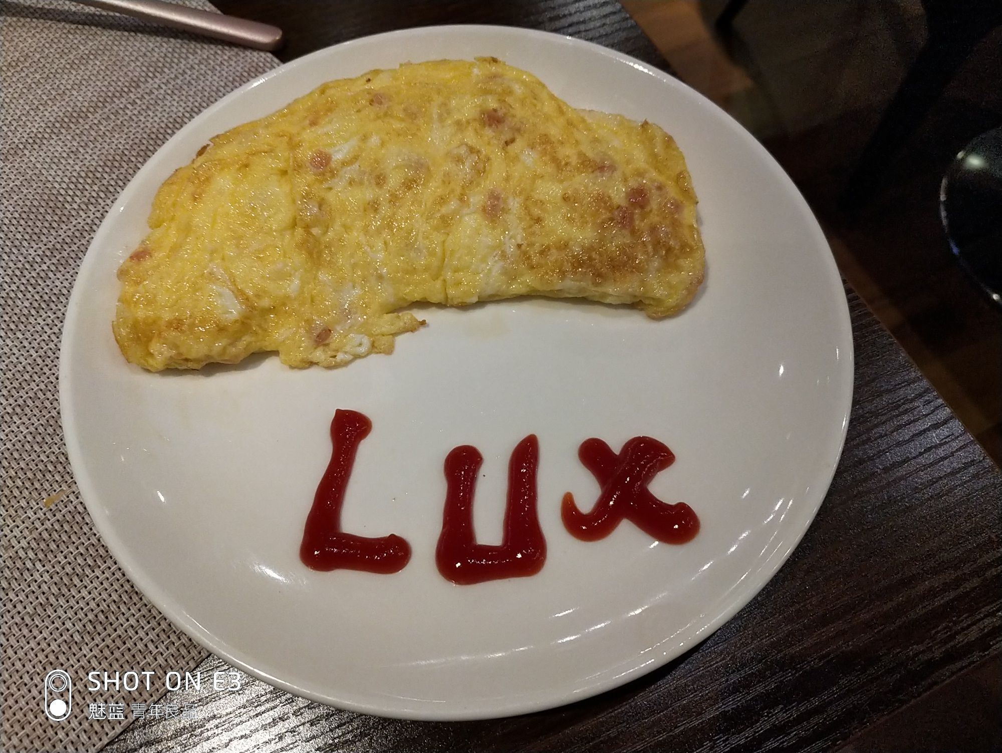 LUX*ŵƵϵ-Ƶ ƪ-