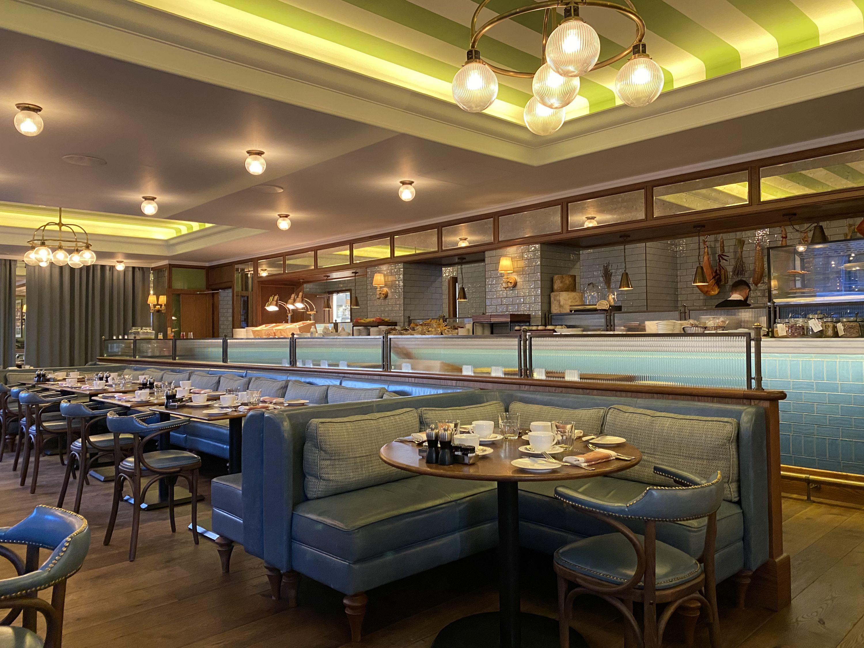 СƼƼͶĬնƵ꣨THE BALMORAL