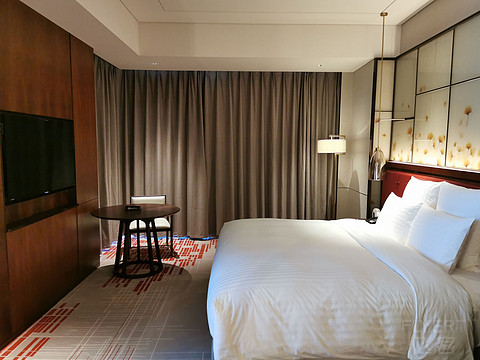 惠州佳兆业铂尔曼酒店-行政天际套房 Pullman Huizhou Kaisa