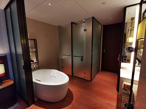 惠州佳兆业铂尔曼酒店-行政天际套房 Pullman Huizhou Kaisa