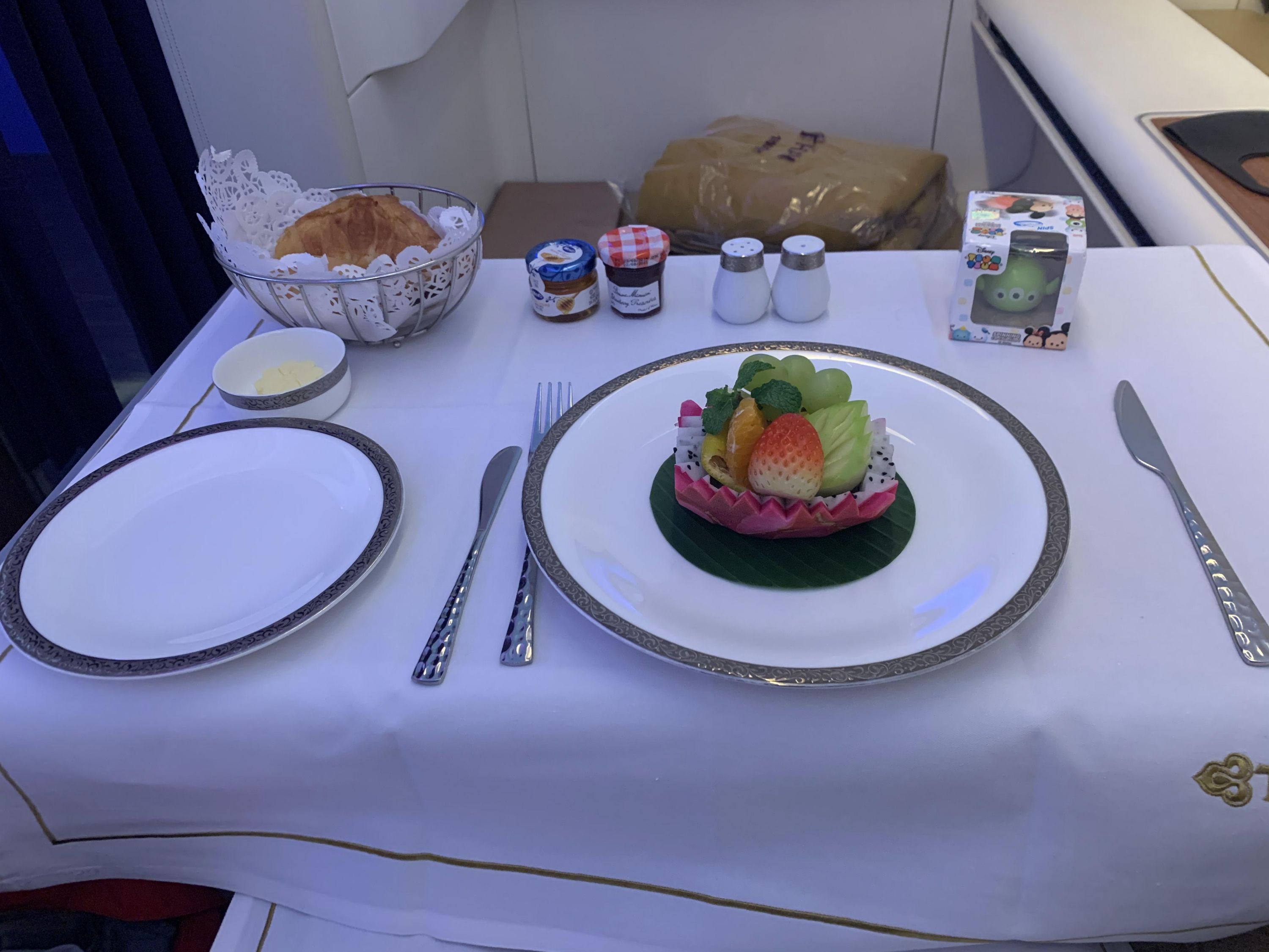 Thai Airways Royal First Class,Bangkok(BKK) to Narita(NRT)