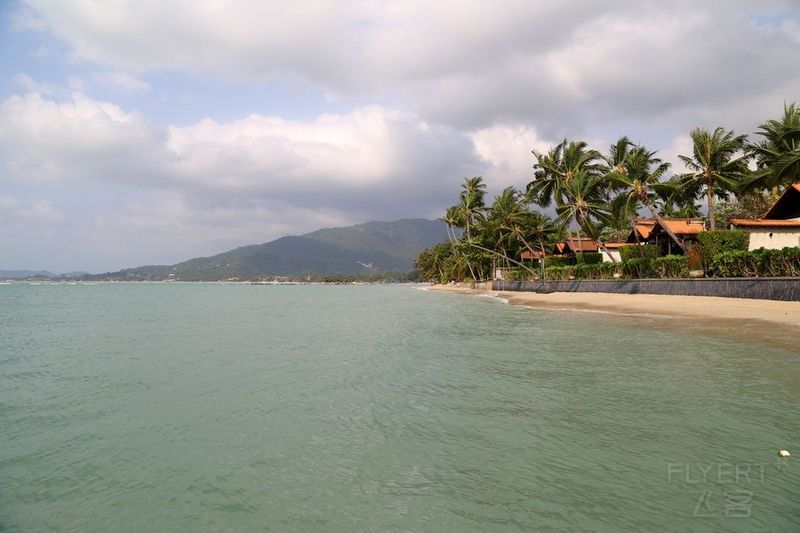 Koh Samui--Le Meridien Koh Samui Resort and Spa Beach Area (25).JPG