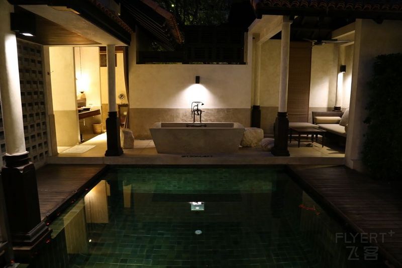 Koh Samui--Le Meridien Koh Samui Resort and Spa Pavilion Pool Villa at Night (1).JPG