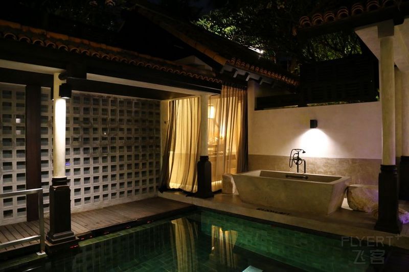 Koh Samui--Le Meridien Koh Samui Resort and Spa Pavilion Pool Villa at Night (6).JPG
