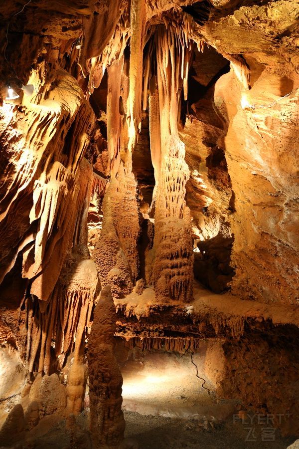 Virginia--Shenandoah Cavern (42).JPG