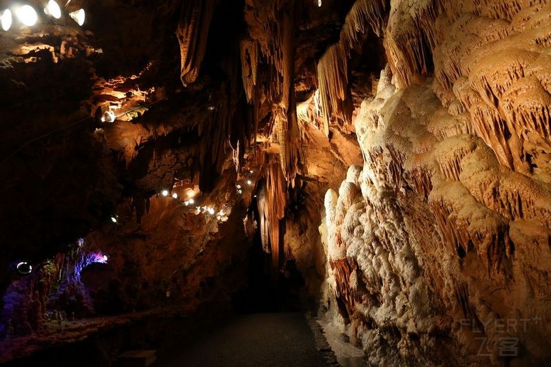 Virginia--Shenandoah Cavern (20).JPG