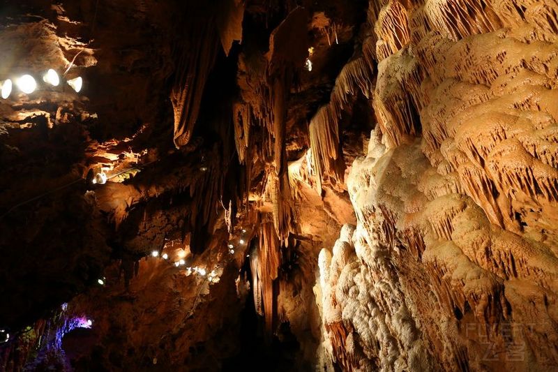 Virginia--Shenandoah Cavern (19).JPG