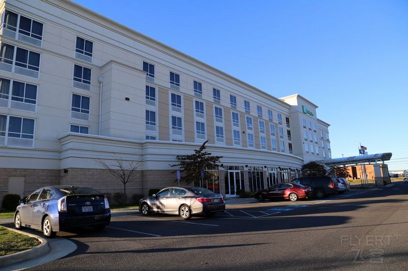 Virginia--Holiday Inn Winchester SE-Historic Gateway Exterior (2).JPG