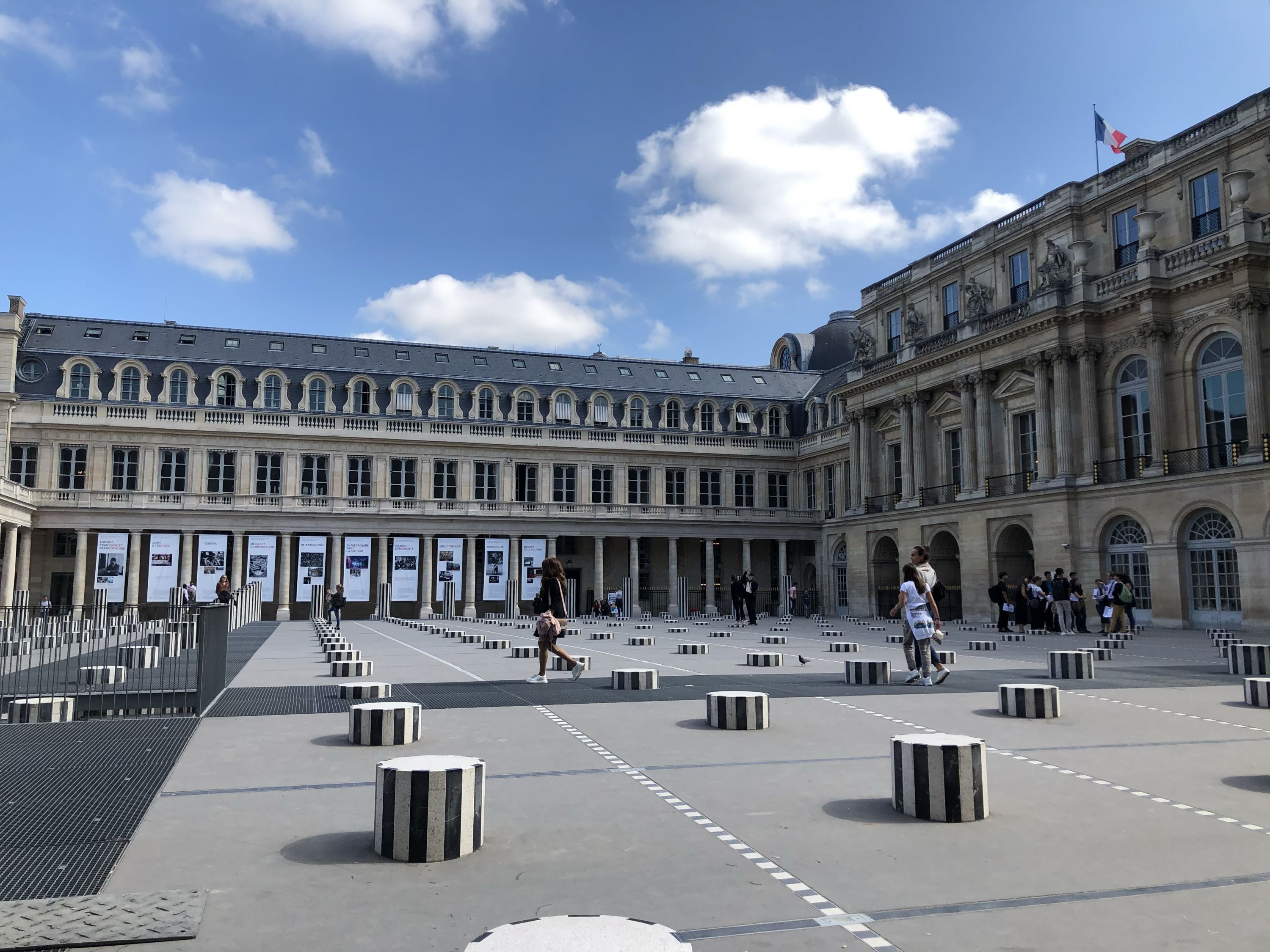裺λþ Grand Hotel du Palais Royal