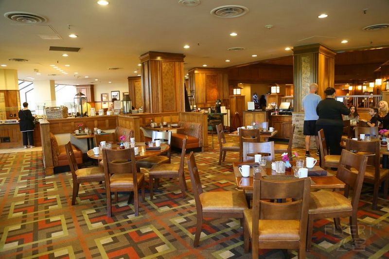 Tennessee--The Park Vista, A DoubleTree by Hilton Gatlinburg Restaurant (2).JPG