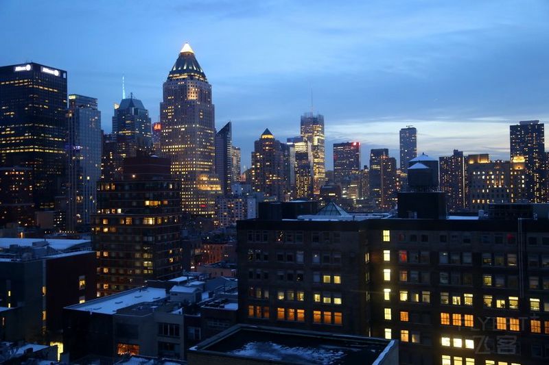 New York--Holiday Inn Midtown--Guestroom View (6).JPG