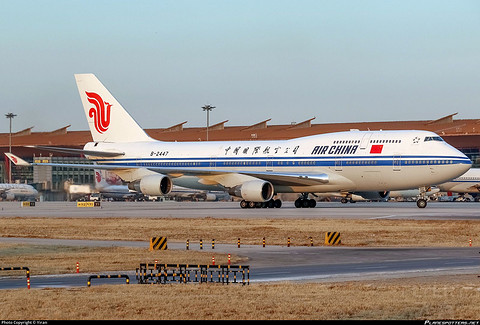 鍥借埅747-400.jpg