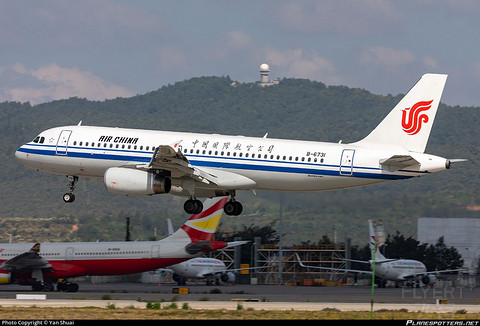 鍥借埅A320-200.jpg 鍥借埅A320-200.jpg