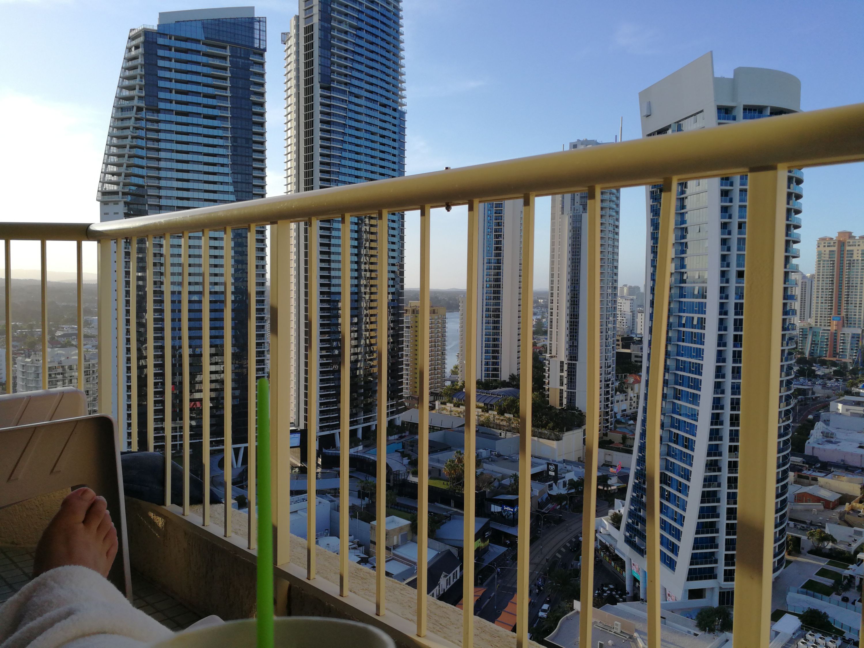 ޻ƽ𺣰ŵسþƵһ A glance at the Novotel Surfers Paradise