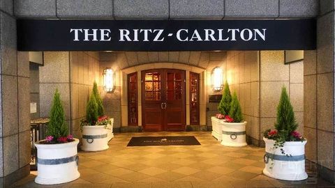 [FHR-Ritz Calton Osaka]ŮʿͷƾƵ꣬ʳ
