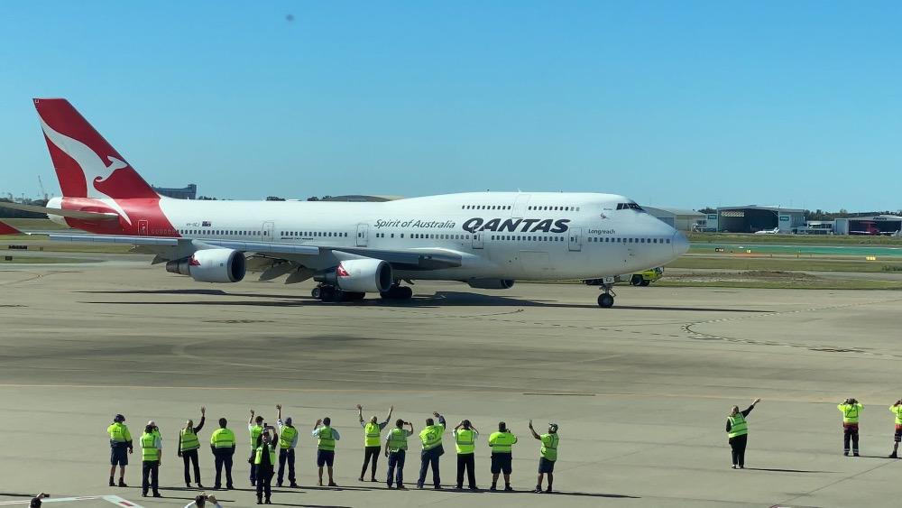 Qantas B747-400 Special Flight