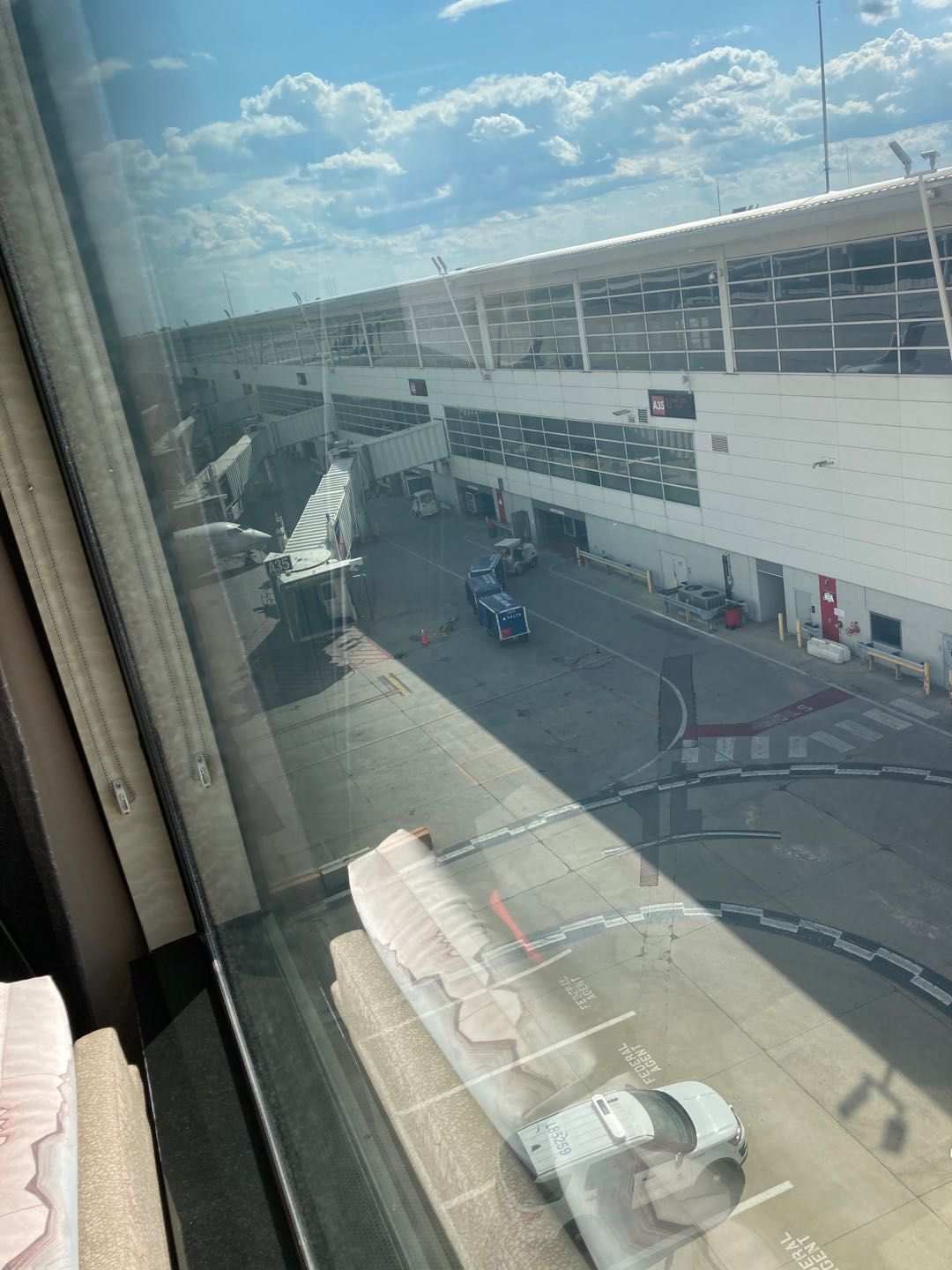 ķ˹صתϺ 7.12-7.13-7.14 DTW-AMS-PVG DL134-MU772