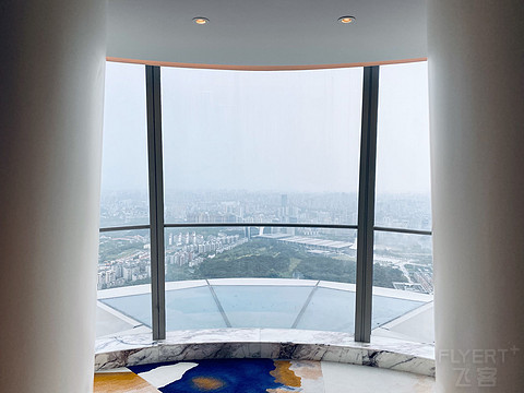 邕城之颠|服务尚需提升的南宁龙光那莲豪华精选酒店