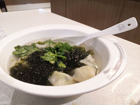 “嗨游自贸港”主题航班HU7240杭州--三亚触发曾经现在与未来