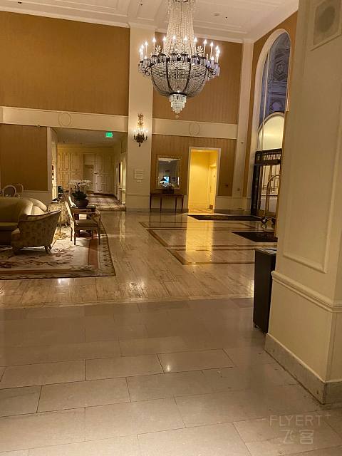 21pics/年初旧金山洲际Mark Hopkins单卧套房入住
