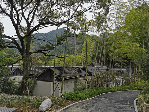 中国的虹夕诺雅：开元富春山居方外离真正的野奢酒店还有多远