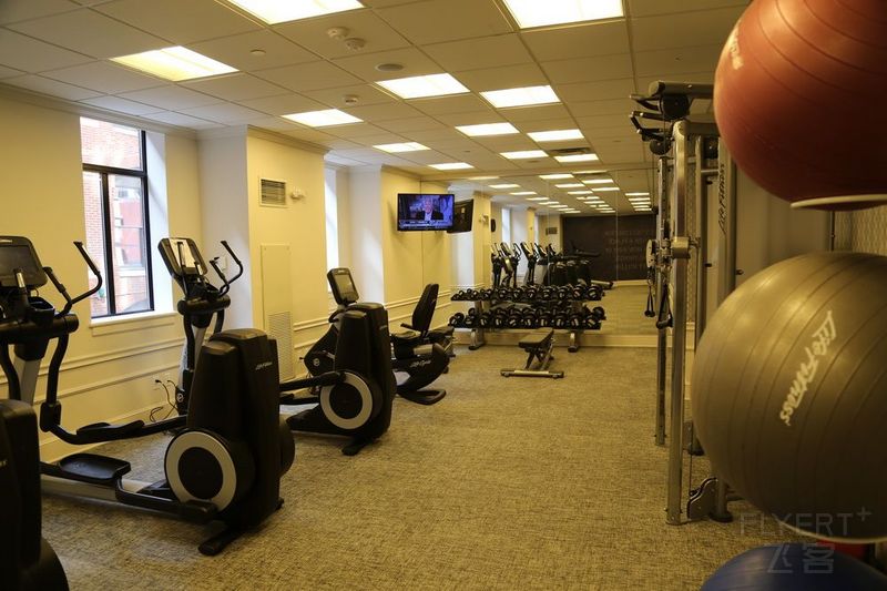 Indianapolis--Le Meridien Indianapolis Gym (2).JPG